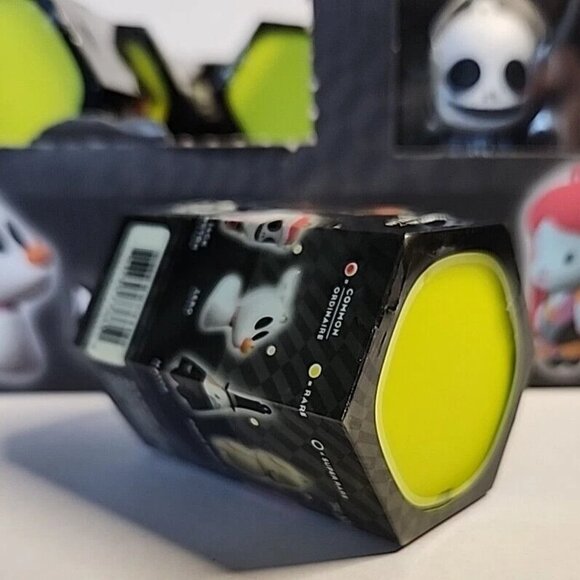 Hallmark Disney The Nightmare Before Christmas Mystery Ornaments New Lot Of 25 - Picture 2 of 8